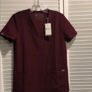 Casma 3 Pocket Top In Burgundy